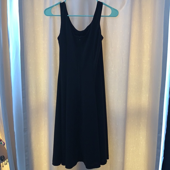 Black Cousin’s Concert Attire midi dress size 2 - Picture 3 of 3